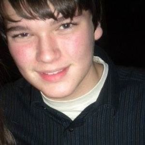 Meet your Posher, Derek